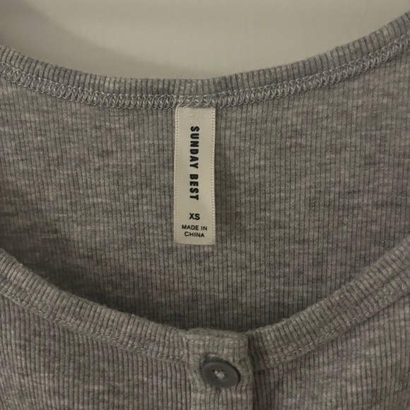 Aritzia tank top - Picture 3 of 3